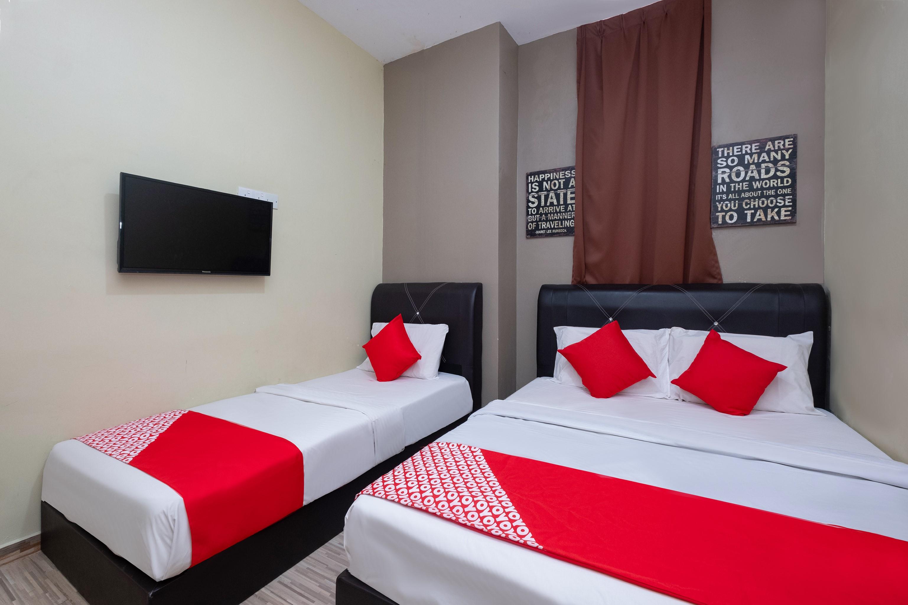 Oyo 89981 Nyamanya Hotel Kuantan Ngoại thất bức ảnh